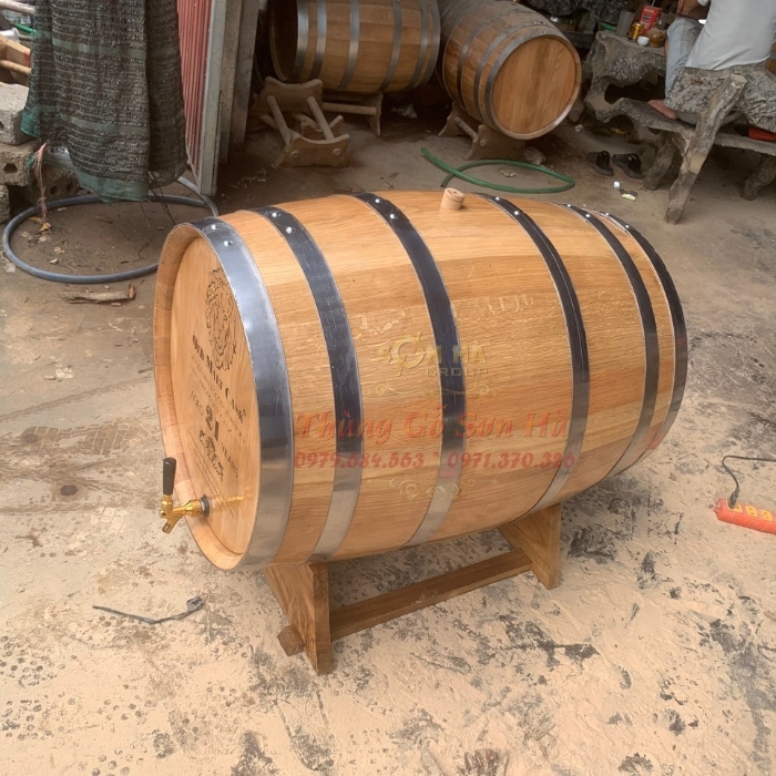 thùng rượu gỗ sồi nga 200 lít