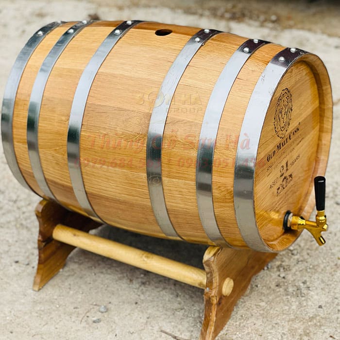 Bán thùng rượu gỗ sồi cũ