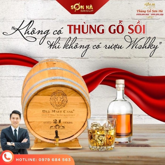 Màu hổ phách đẹp của gỗ sồi đỏ ngâm rượu rượu whisky ngâm trong thùng gỗ sồi